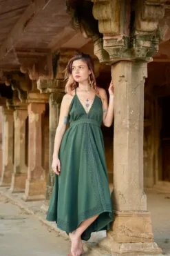 The TwoSisters Plus Size|Nomad Chic Collectie-Ancient Whispers zomerjurk Donkergroen