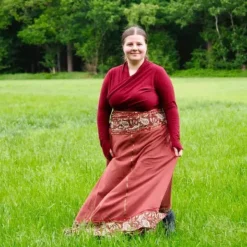 The TwoSisters Tops|Plus Size-Astarte Top Bamboo/Cotton Marroon Rood