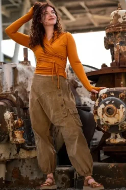 The TwoSisters Tops|Plus Size-Astarte Top Bamboo/Cotton Oker/Oranje