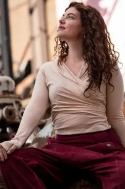 The TwoSisters Plus Size|Plus Size-Astarte Top Bamboo/Cotton Desert Sand