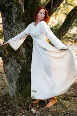 The TwoSisters Plus Size|Plus Size-Berkana Gebroken wit (t/m maat 52)