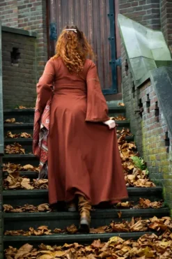 The TwoSisters Plus Size|Plus Size-Berkana Jurk Warm Bruin (t/m maat 52)