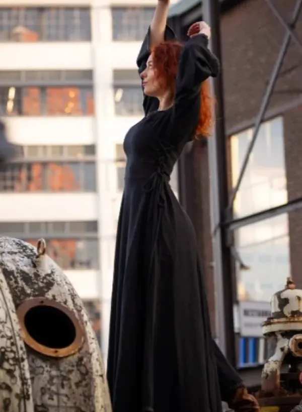 The TwoSisters Plus Size|Plus Size-Berkana Jurk Zwart (t/m maat 52)