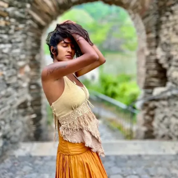 The TwoSisters Tops|Zomer-Boho Top Aphrodite Gebroken wit