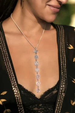 The TwoSisters Kettingen-Chakra Necklace Brass