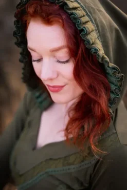 The TwoSisters Tops|Plus Size-Elven Hoodie Top Groen