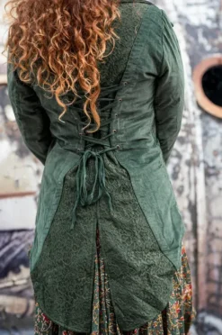 The TwoSisters Plus Size-Elven Jas Groen