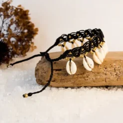 The TwoSisters Enkelbandjes-Enkelbandje Macramé Kauri Zwart