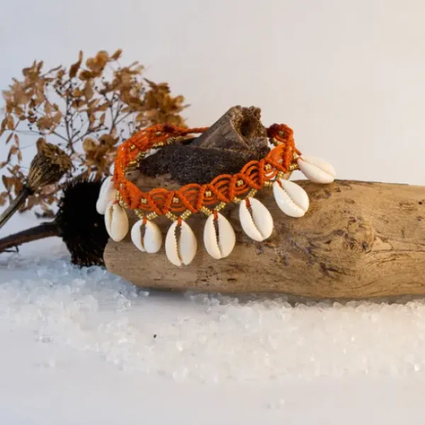 The TwoSisters Enkelbandjes-Enkelbandje Macramé Kauri oranje