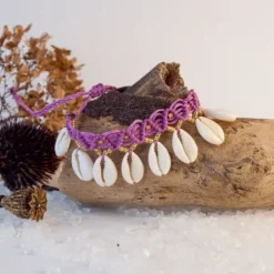 The TwoSisters Enkelbandjes-Enkelbandje Macramé Kauri Lila