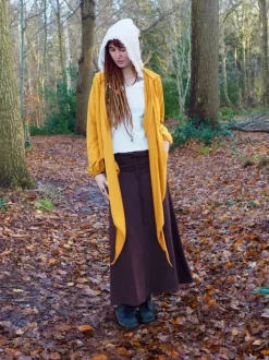 The TwoSisters Tops|Plus Size-Hooded Vest Sweater Oker