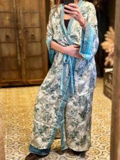 The TwoSisters Plus Size|Kimono Lang-Hope Kimono 245