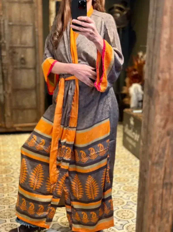 The TwoSisters Plus Size|Kimono Lang-Hope Kimono 258