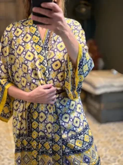 The TwoSisters Plus Size|Kimono Lang-Hope Kimono 326