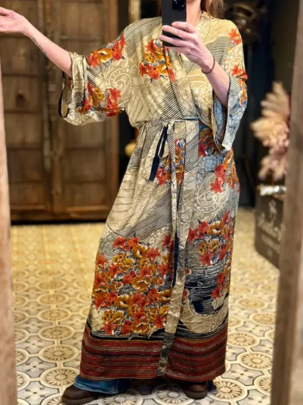 The TwoSisters Plus Size|Kimono Lang-Hope Kimono 243