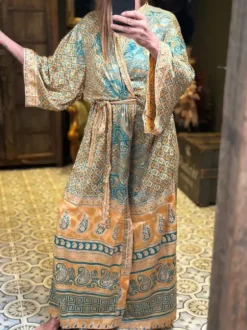 The TwoSisters Plus Size|Kimono Lang-Hope Kimono 293