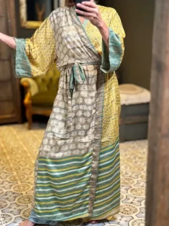 The TwoSisters Plus Size|Kimono Lang-Hope Kimono 384