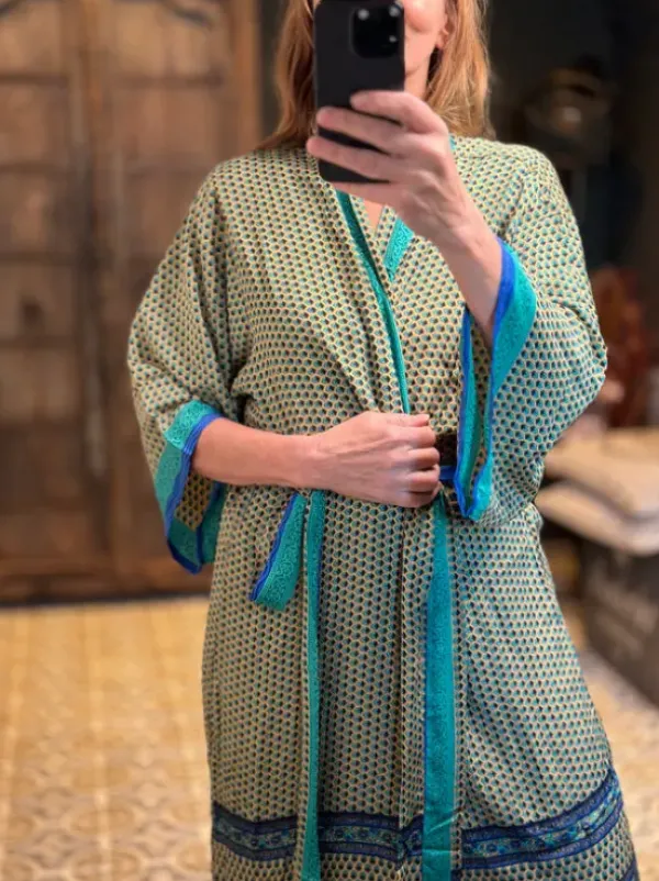 The TwoSisters Plus Size|Kimono Lang-Hope Kimono 17