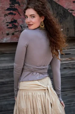 The TwoSisters Tops|Lange Mouw-Iris Top Licht Taupe