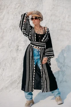 The TwoSisters Kaftan-Kimono Jurk Zahara Zwart