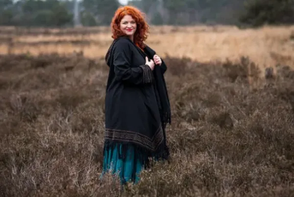 The TwoSisters Tops|Plus Size-Kimono, vest, Poncho