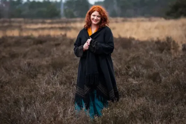 The TwoSisters Tops|Plus Size-Kimono, vest, Poncho