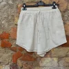 The TwoSisters Nomad Chic Collectie|Broeken-Mira Sol korte Broek Gebroken Wit