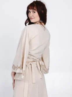 The TwoSisters Tops|Nomad Chic Collectie-Mystic Mesa wikkeltop Off White