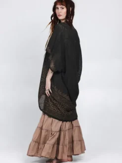 The TwoSisters Plus Size|Nomad Chic Collectie-Nomad Chic poncho Donkergroen
