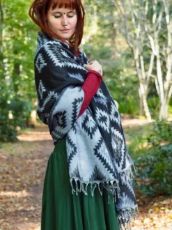 The TwoSisters Omslagdoeken|Omslagdoeken-Omslagdoek Fleece Zwart/ Antraciet
