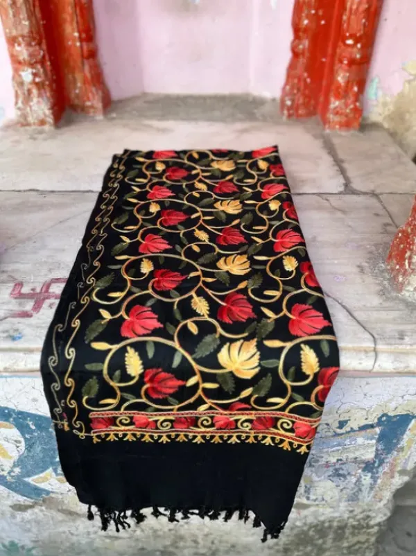 The TwoSisters Omslagdoeken|Omslagdoeken-Omslagdoek India Zwart (blaadjes)