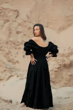 The TwoSisters Plus Size|Zwangerschapsjurk-Vaiana jurk Broderie Zwart