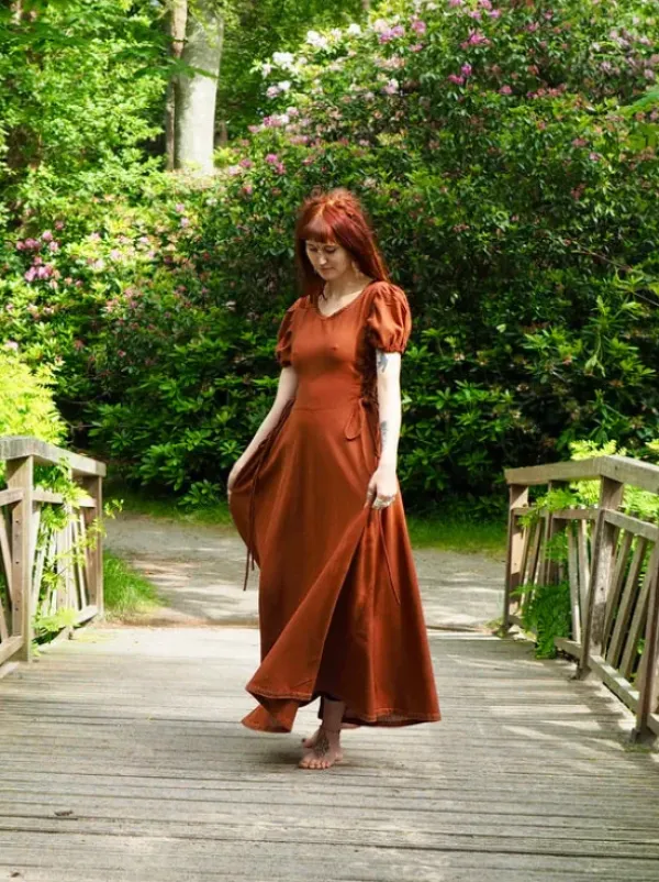 The TwoSisters Plus Size|Plus Size-Zomer Berkana Jurk Warm Bruin